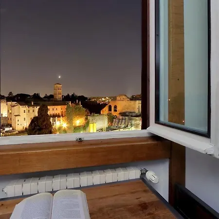 Apartment Fori Imperiali Rom