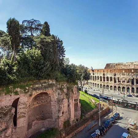 アパート Fori Imperiali ローマ